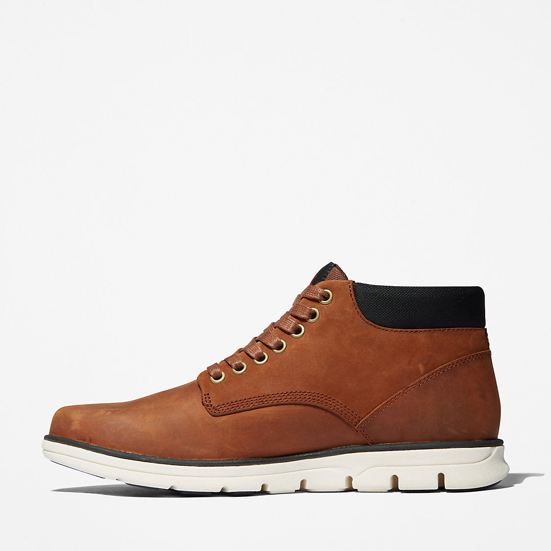 Timberland Mens Bradstreet Chukka for Men in Brown