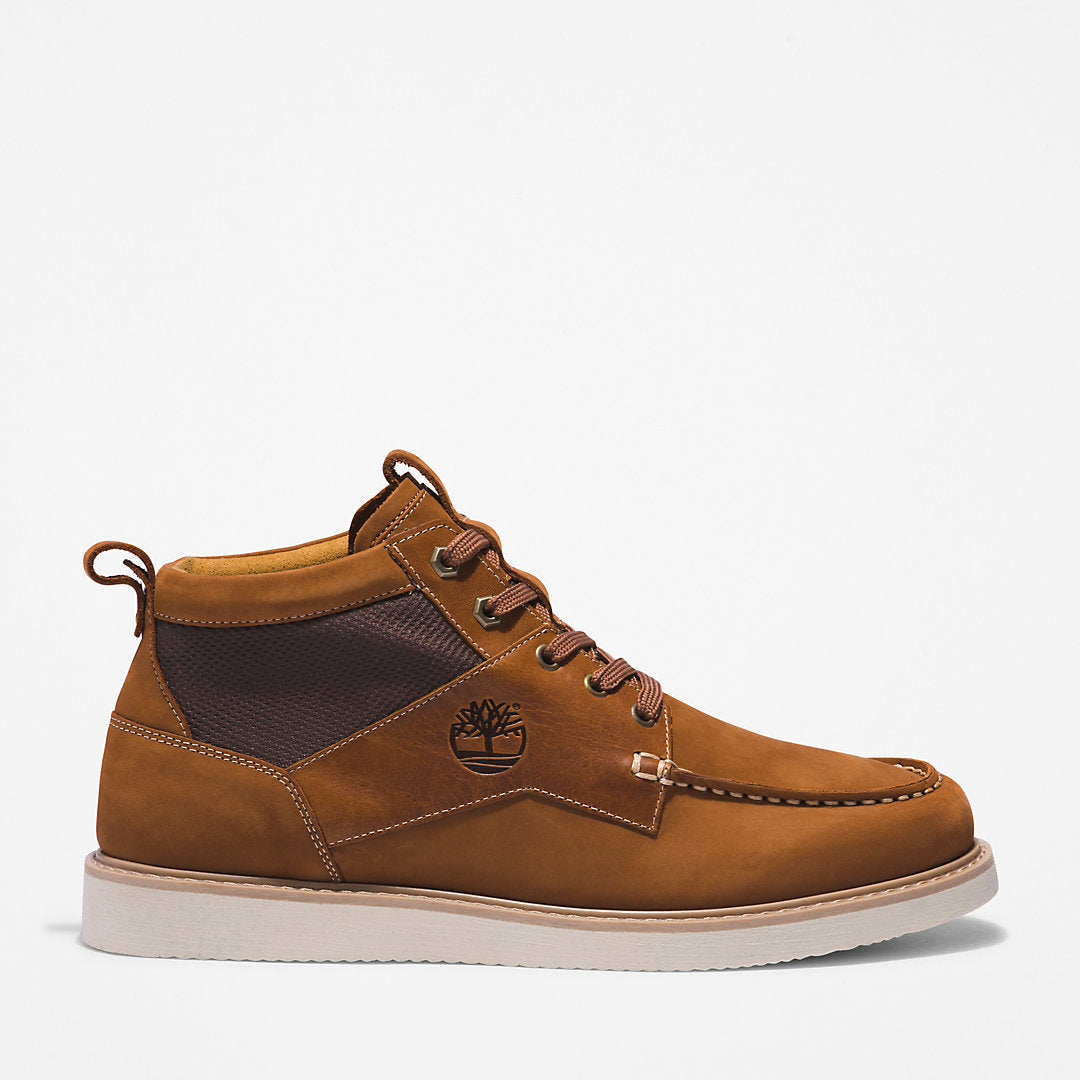 Timberland Mens Newmarket II Chukka Boot with Men in Light Brown