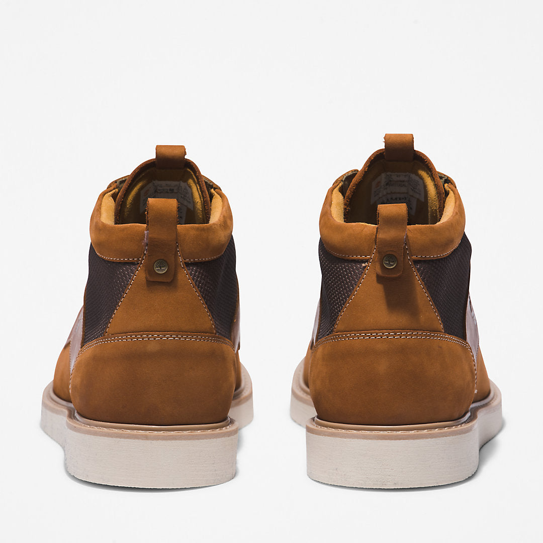 Timberland Mens Newmarket II Chukka Boot with Men in Light Brown