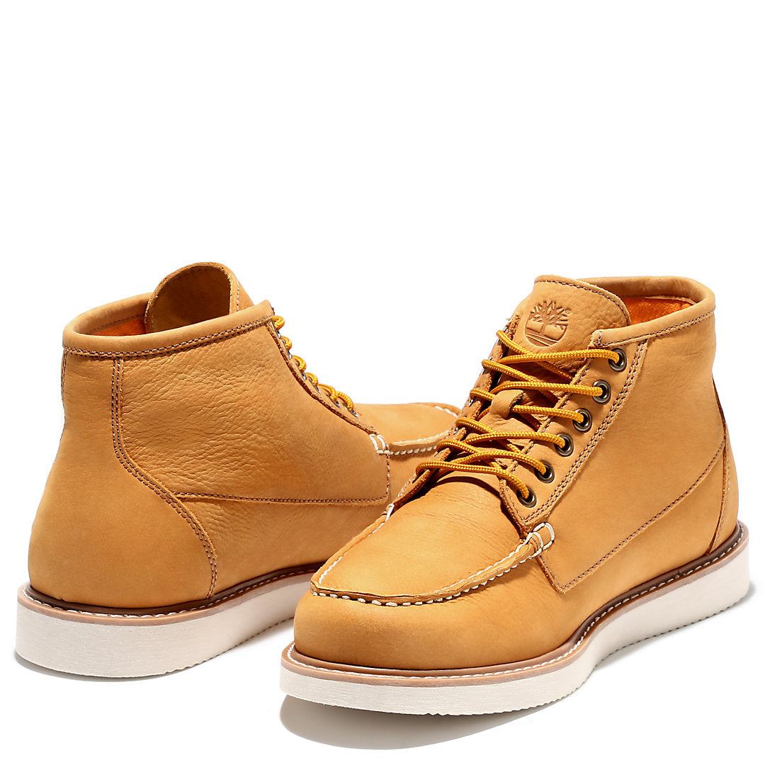 Timberland Mens Newmarket II Moc-toe Chukka for Men in Yellow