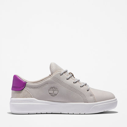 White,US 10,75
